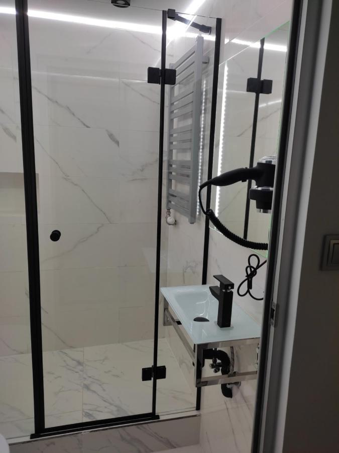 Jacuzzi Apartment Zen Cracovia Esterno foto