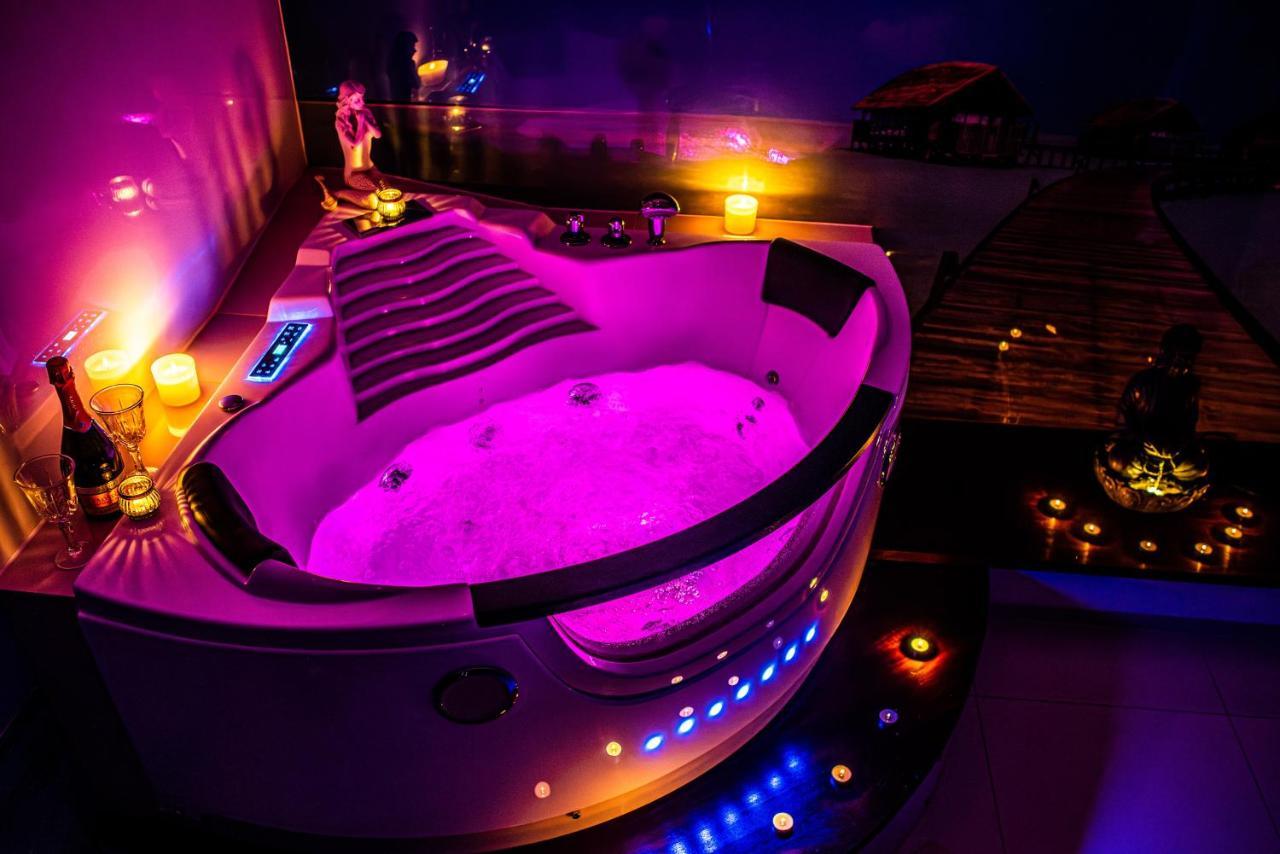 Jacuzzi Apartment Zen Cracovia Esterno foto