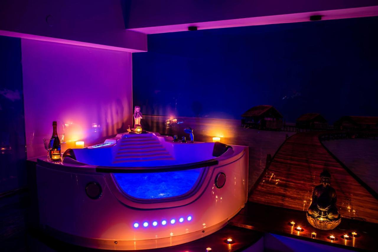 Jacuzzi Apartment Zen Cracovia Esterno foto