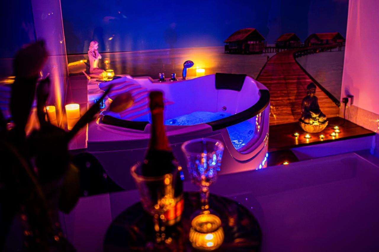 Jacuzzi Apartment Zen Cracovia Esterno foto